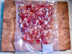 Мясо (АЛЬЯНС) вяленое курица гриль (500гр): Щечки судака вяленые (500 гр)